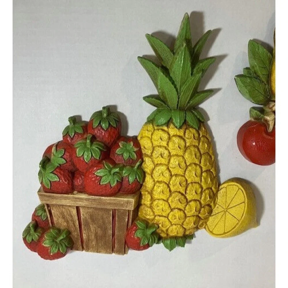 Homco Fruit Basket Plaques (Pair) Vintage 1975 Dart, Indiana, USA‎